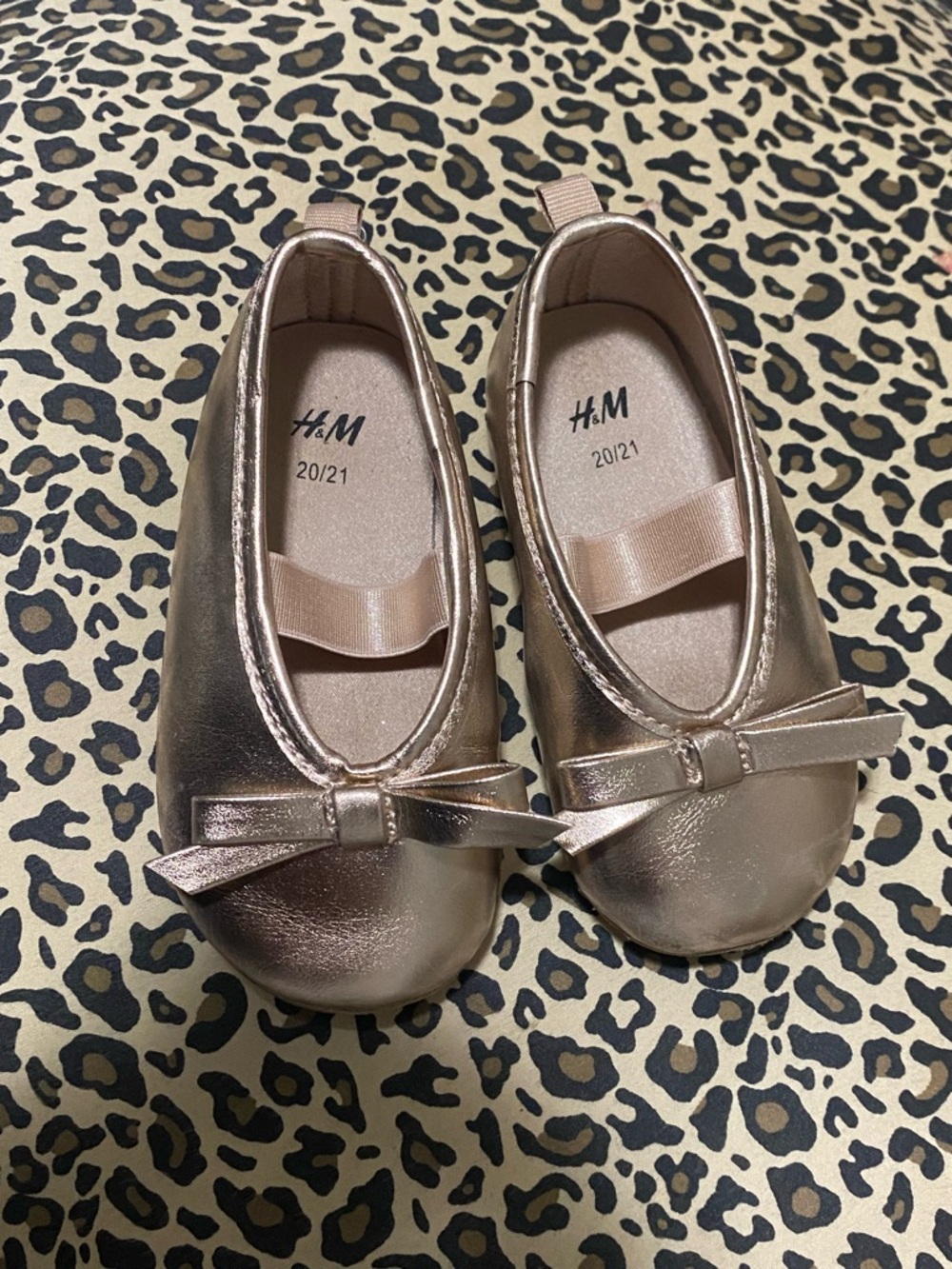 H&M Metallic Rose Gold Baby Ballet Flats with Bow